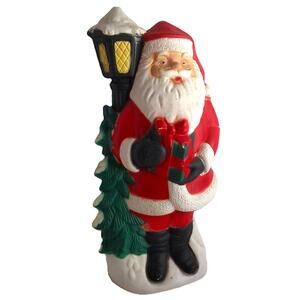 Vintage TPI Blow Mold Santa Claus Lampost Present 18"